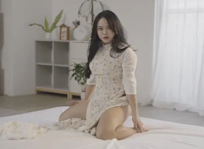 Phương Anh xinh đẹp đến Đài Loan đóng phim người lớn