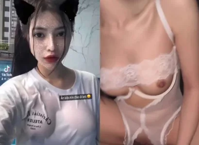 Cô em vú bự lồn đẹp cưỡi ngựa phê lòi